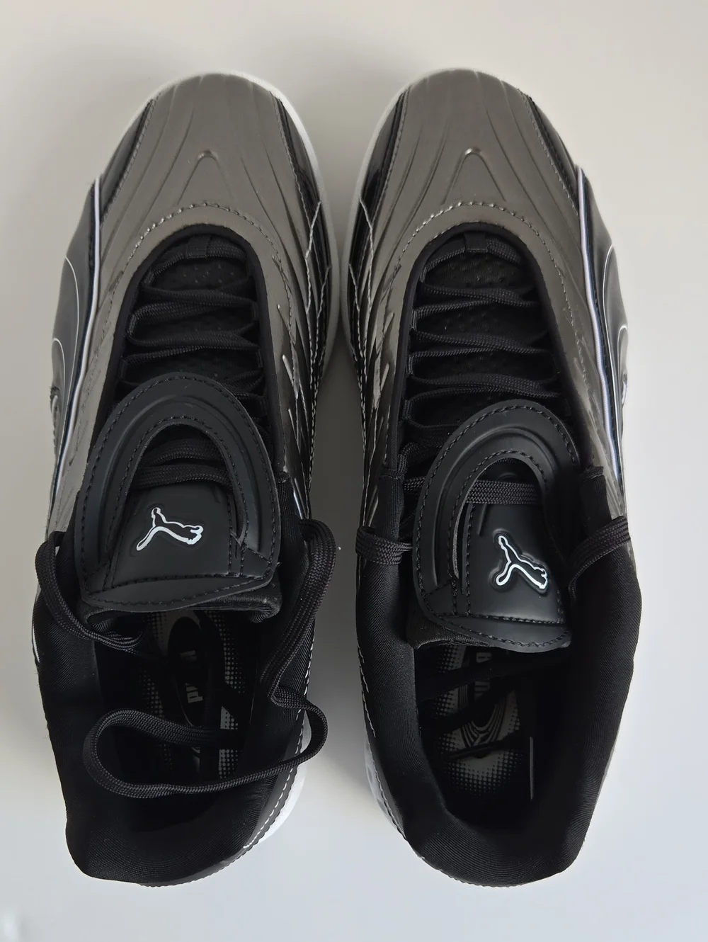 NIB Puma V-S2 Goalgetter Jr Sneakers Metallic Silver Black Size 6 Big Kid